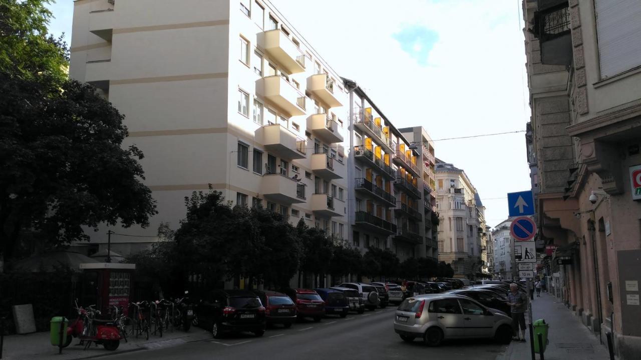 Andrew's * Budapeszt